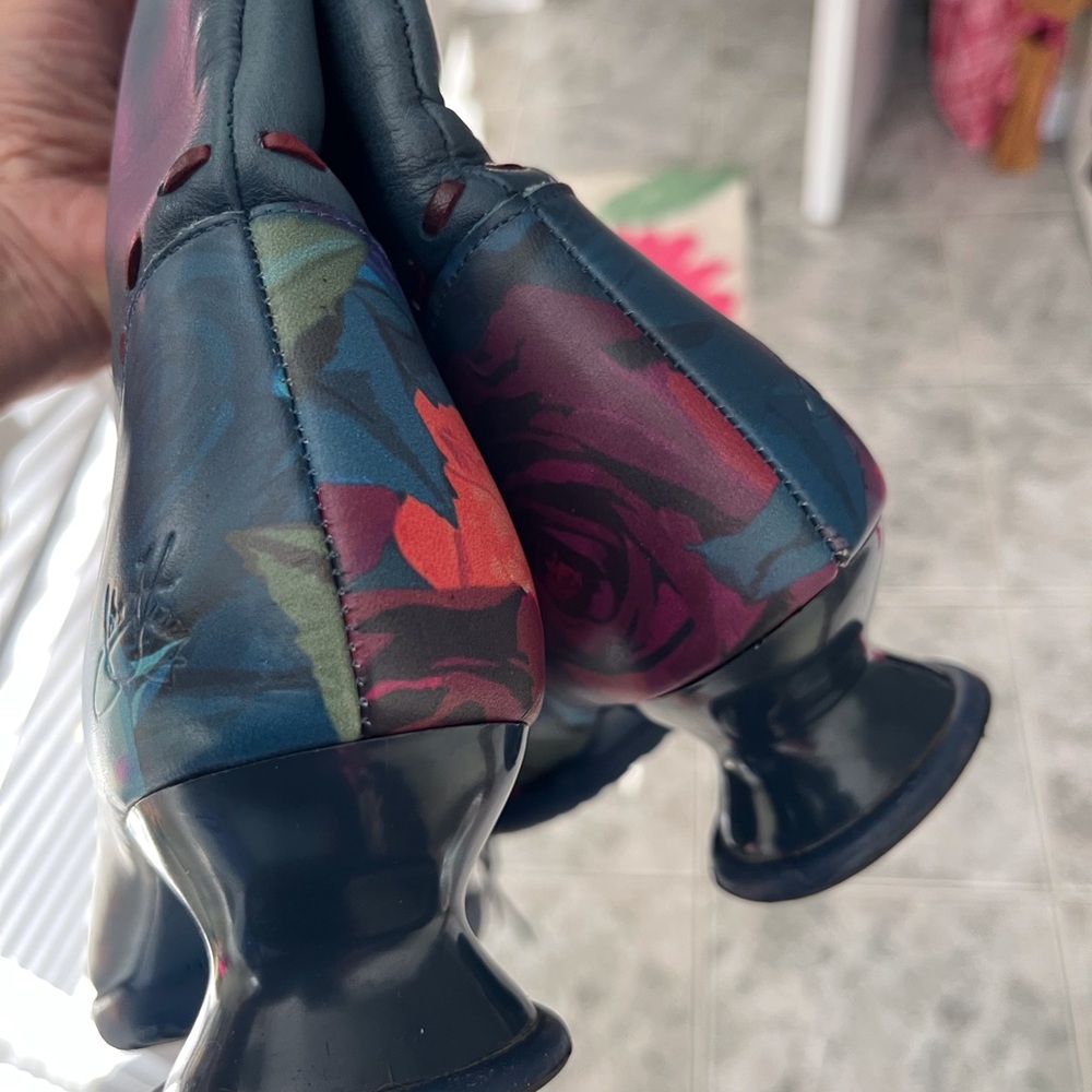 John Fluevog Blue and Red Lace Up Boots - Picture 12 of 15